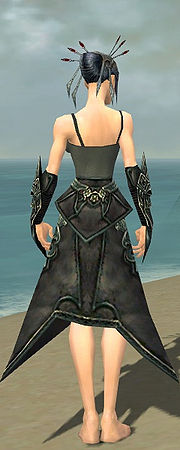 Guild Wars Necromancer Armor on Gallery Of Female Necromancer Monument Armor   Guild Wars Wiki  Gww
