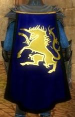 Guild Ordine Unicorno Aureo cape.jpg